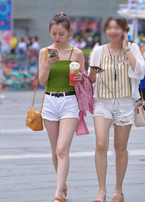 喝茶聊天